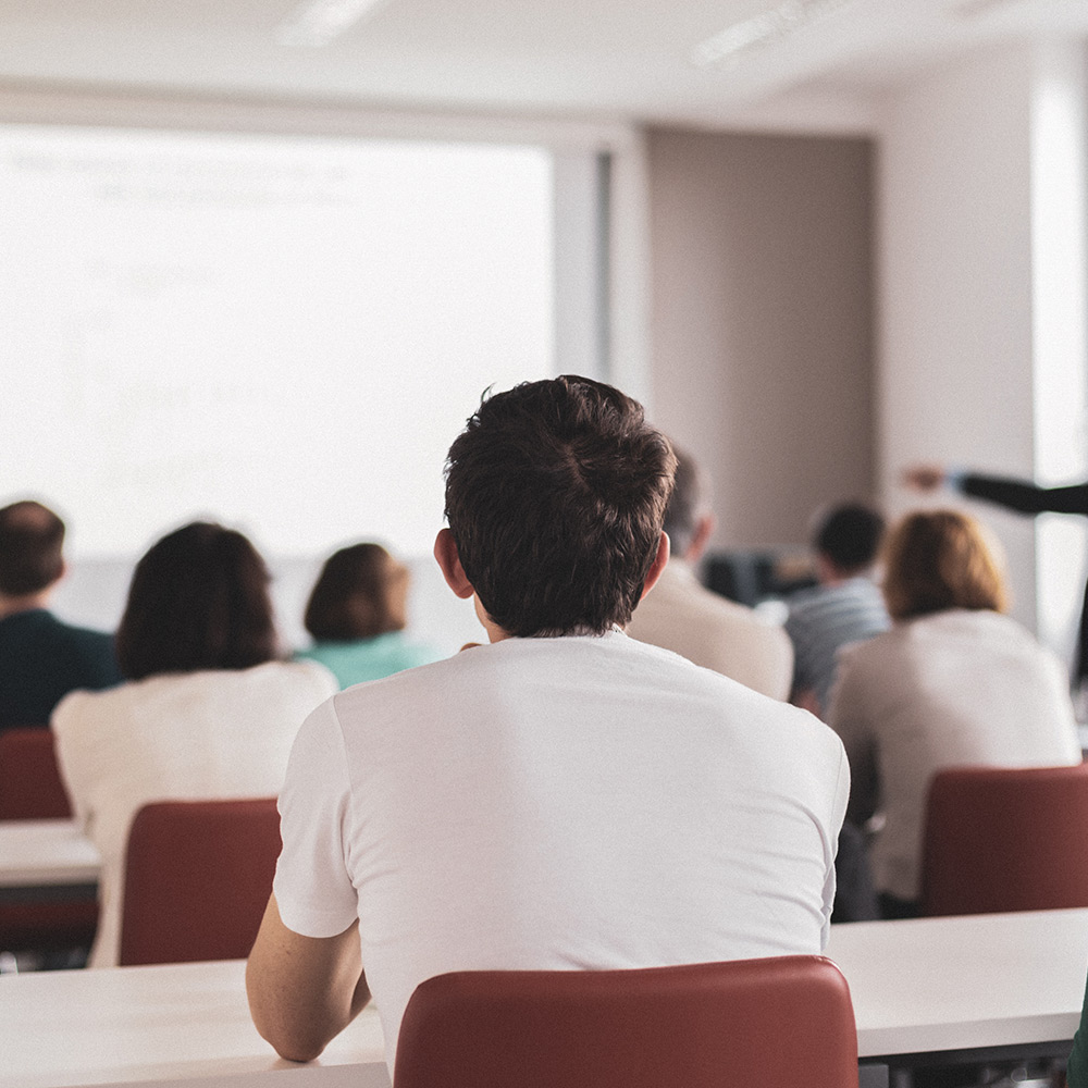 ZESTRON ACADEMY Teilnehmer Statement | © kasto - stock.adobe.com