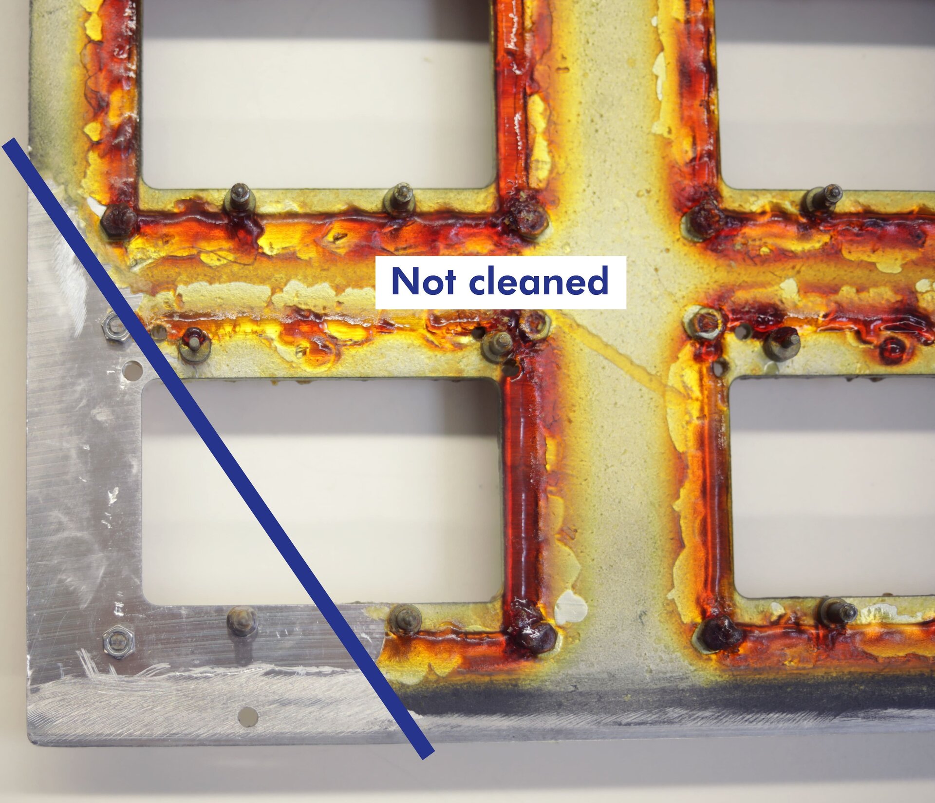 ATRON DCでコーティングフレームからコーティングを剥離している